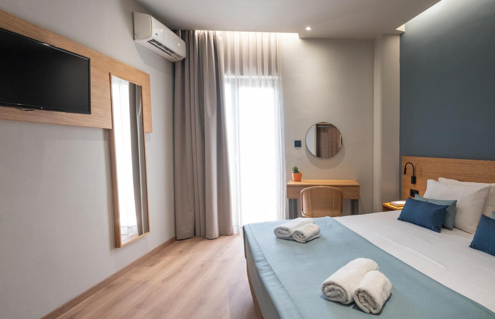Hotel Athinaiko 2*